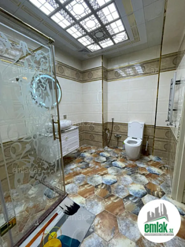 Satılır 3 otaqlı yeni tikili 165 m²