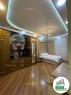 Satılır 3 otaqlı yeni tikili 165 m²