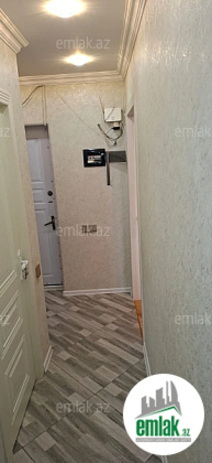 Satılır 2 otaqlı köhnə tikili 50 m²