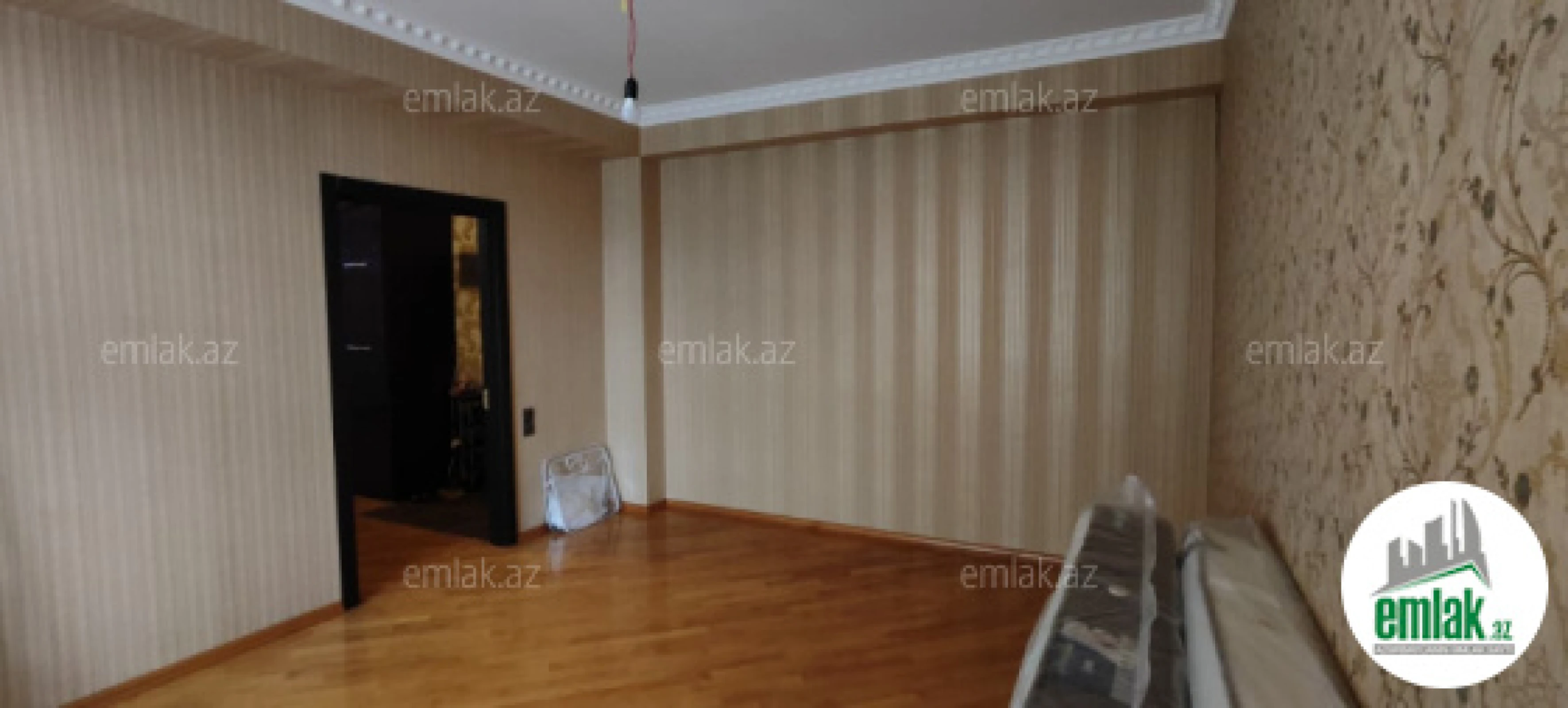 Satılır 3 otaqlı yeni tikili 115 m²