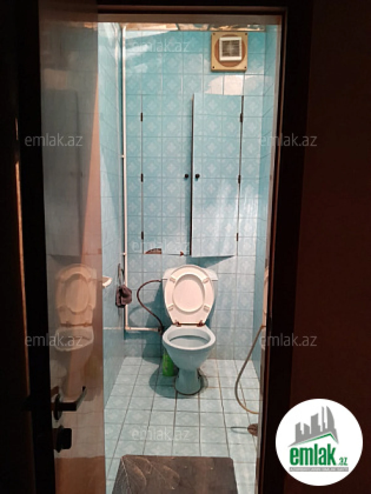 Satılır 5 otaqlı köhnə tikili 130 m²