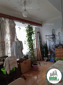 Satılır 5 otaqlı köhnə tikili 130 m² — Bakı 5 otaq 130.00 m²