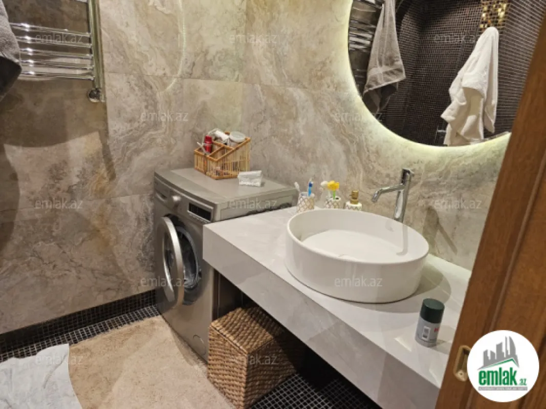 Satılır 1 otaqlı yeni tikili 79 m²