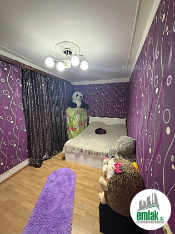 Satılır 2 otaqlı köhnə tikili 55 m²