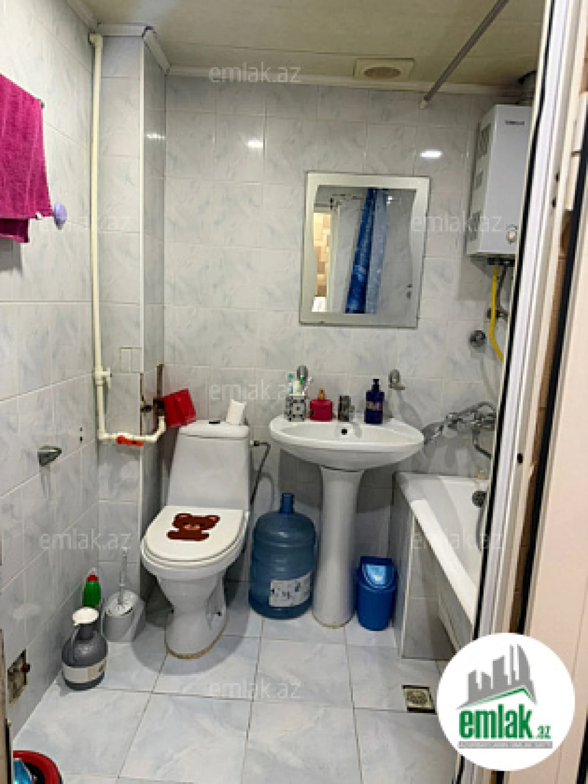 Satılır 2 otaqlı köhnə tikili 55 m²