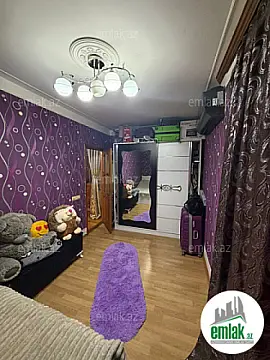 Satılır 2 otaqlı köhnə tikili 55 m²