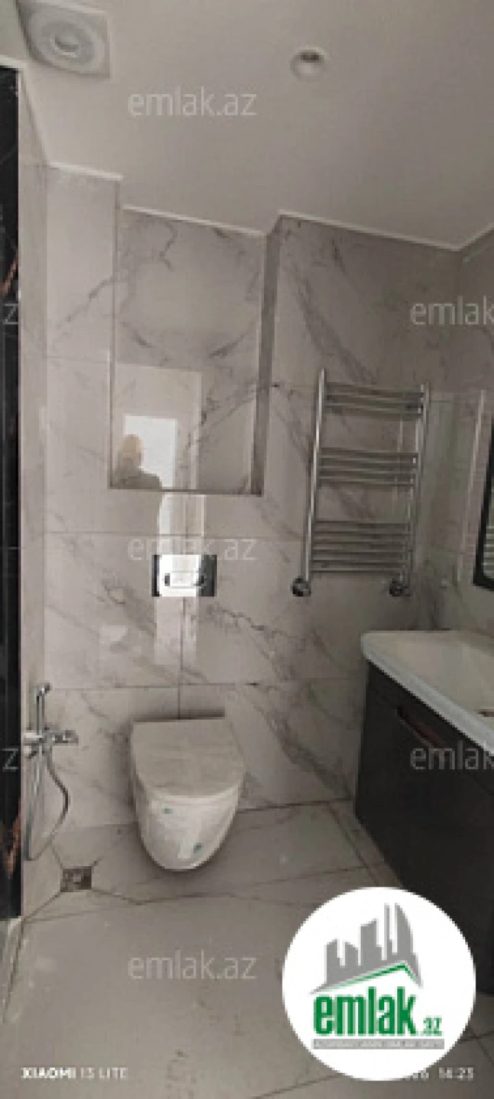 Satılır 3 otaqlı yeni tikili 75 m²