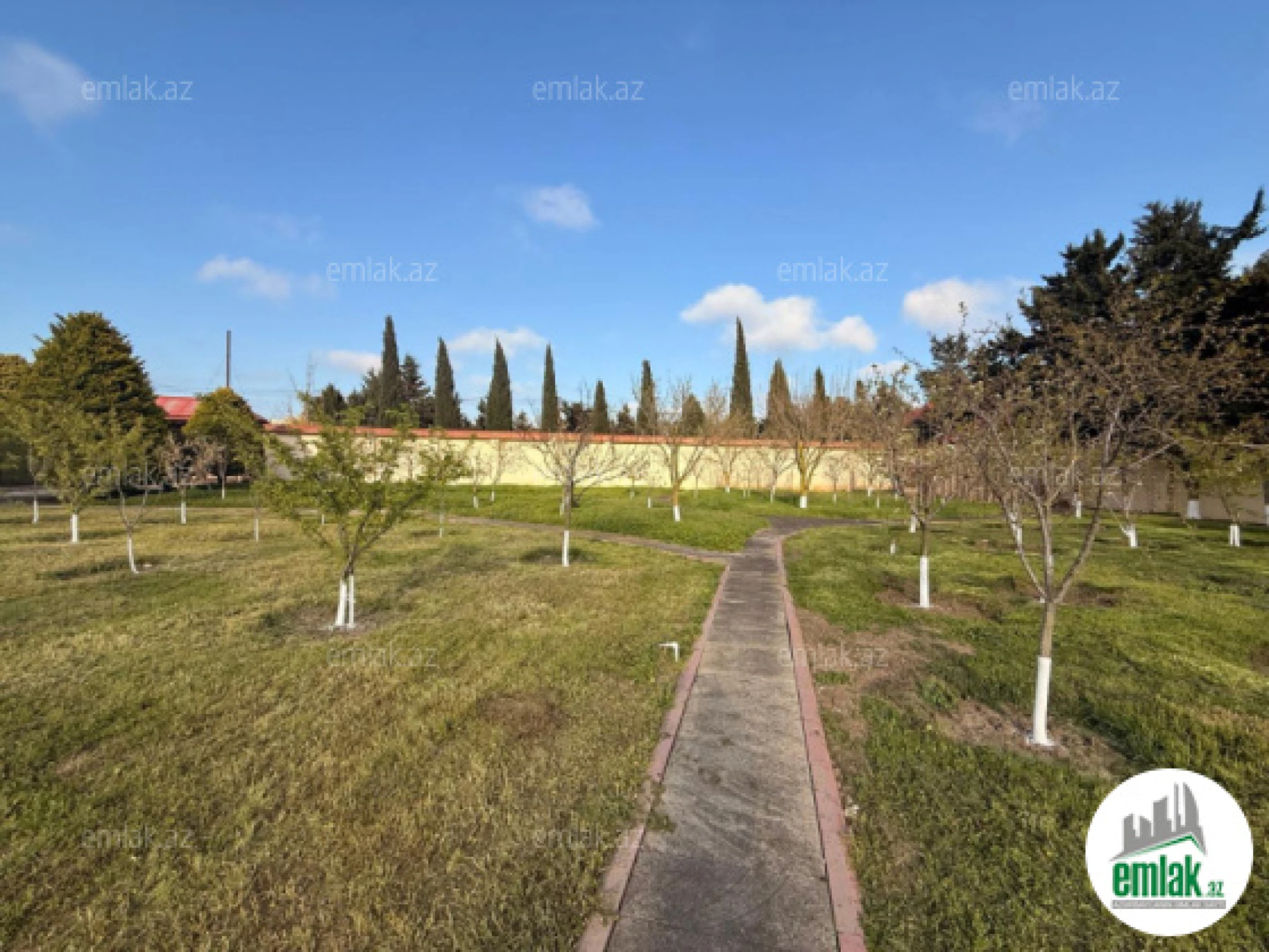 Satılır torpaq sahəsi 30 m²