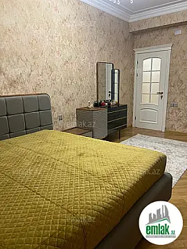 Satılır 4 otaqlı yeni tikili 157 m²