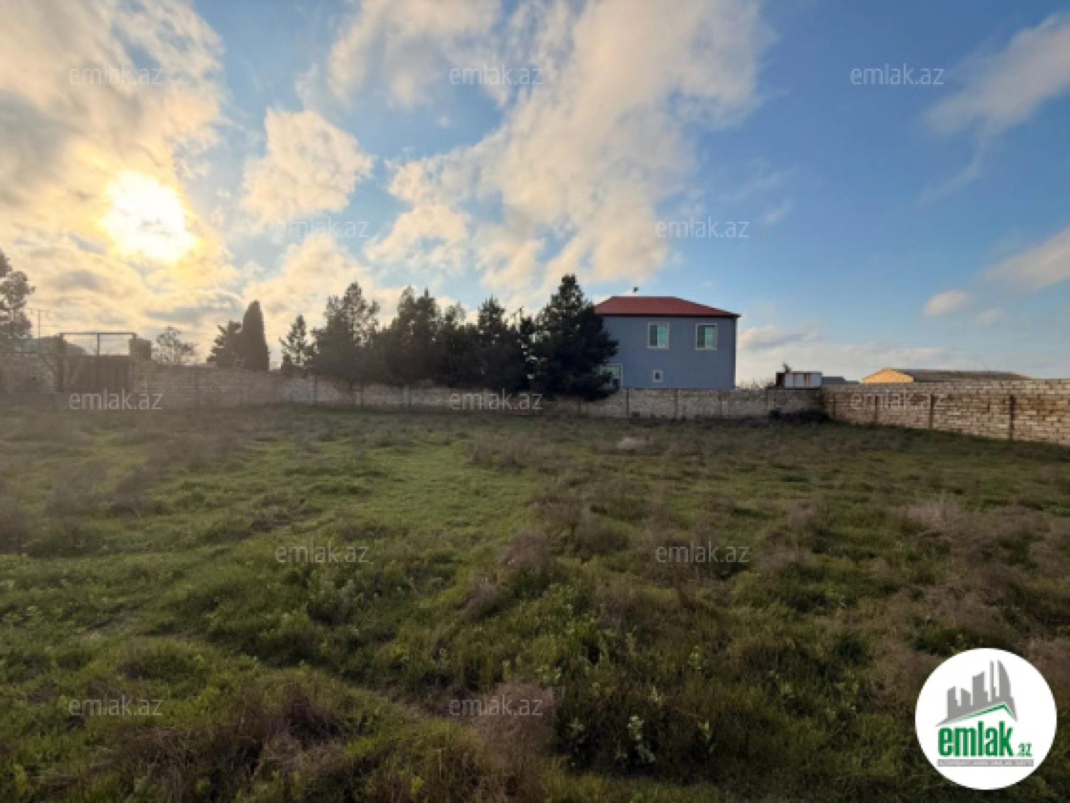 Satılır torpaq sahəsi 12 m²