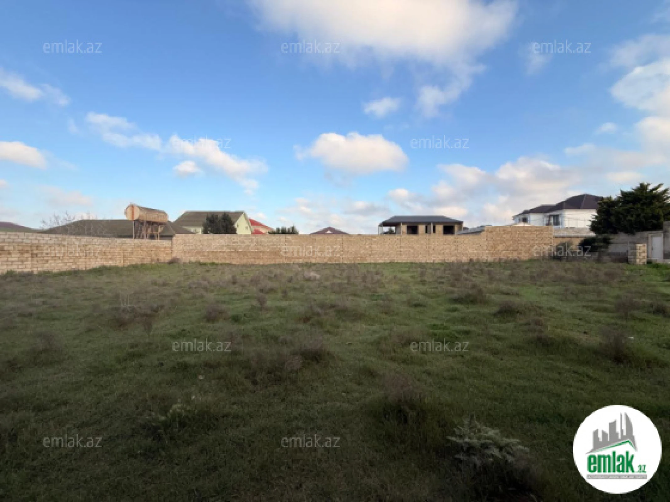 Satılır torpaq sahəsi 12 m²