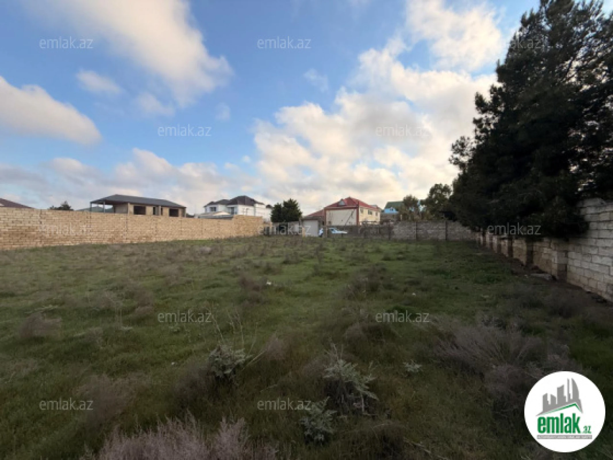 Satılır torpaq sahəsi 12 m²