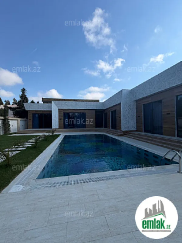 Satılır 5 otaqlı mənzil 250 m²