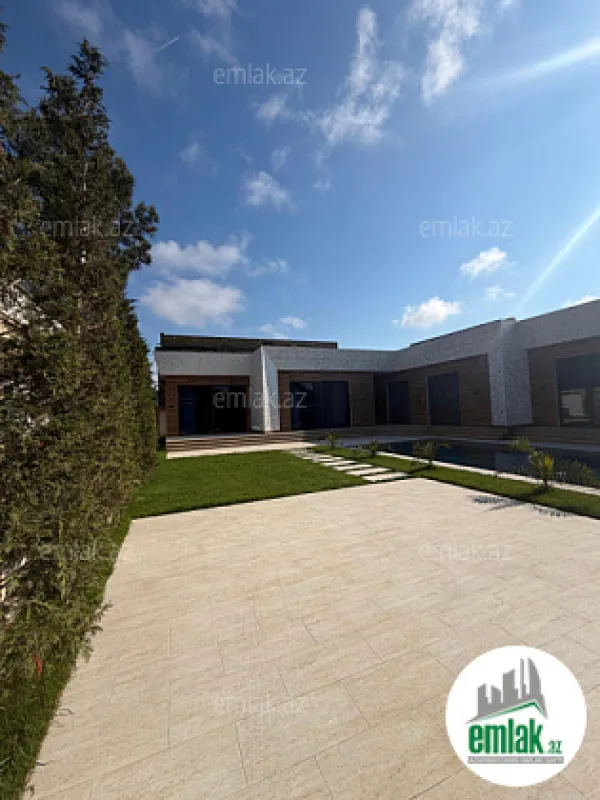 Satılır 5 otaqlı mənzil 250 m²