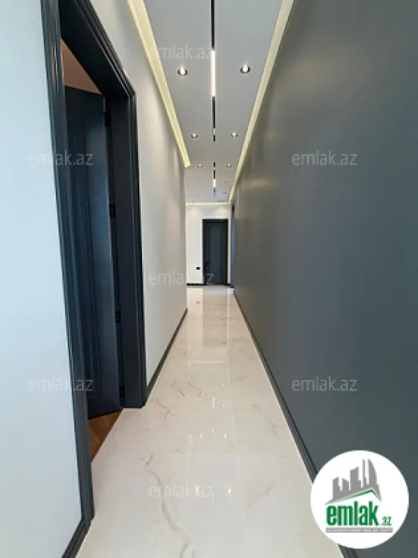 Satılır 5 otaqlı mənzil 250 m²