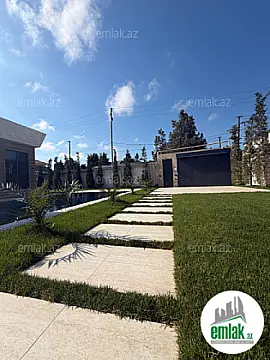 Satılır 5 otaqlı mənzil 250 m²