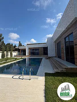 Satılır 5 otaqlı mənzil 250 m²