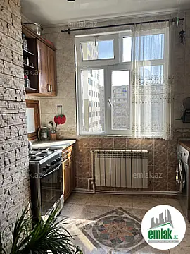 Satılır 2 otaqlı köhnə tikili 60 m²