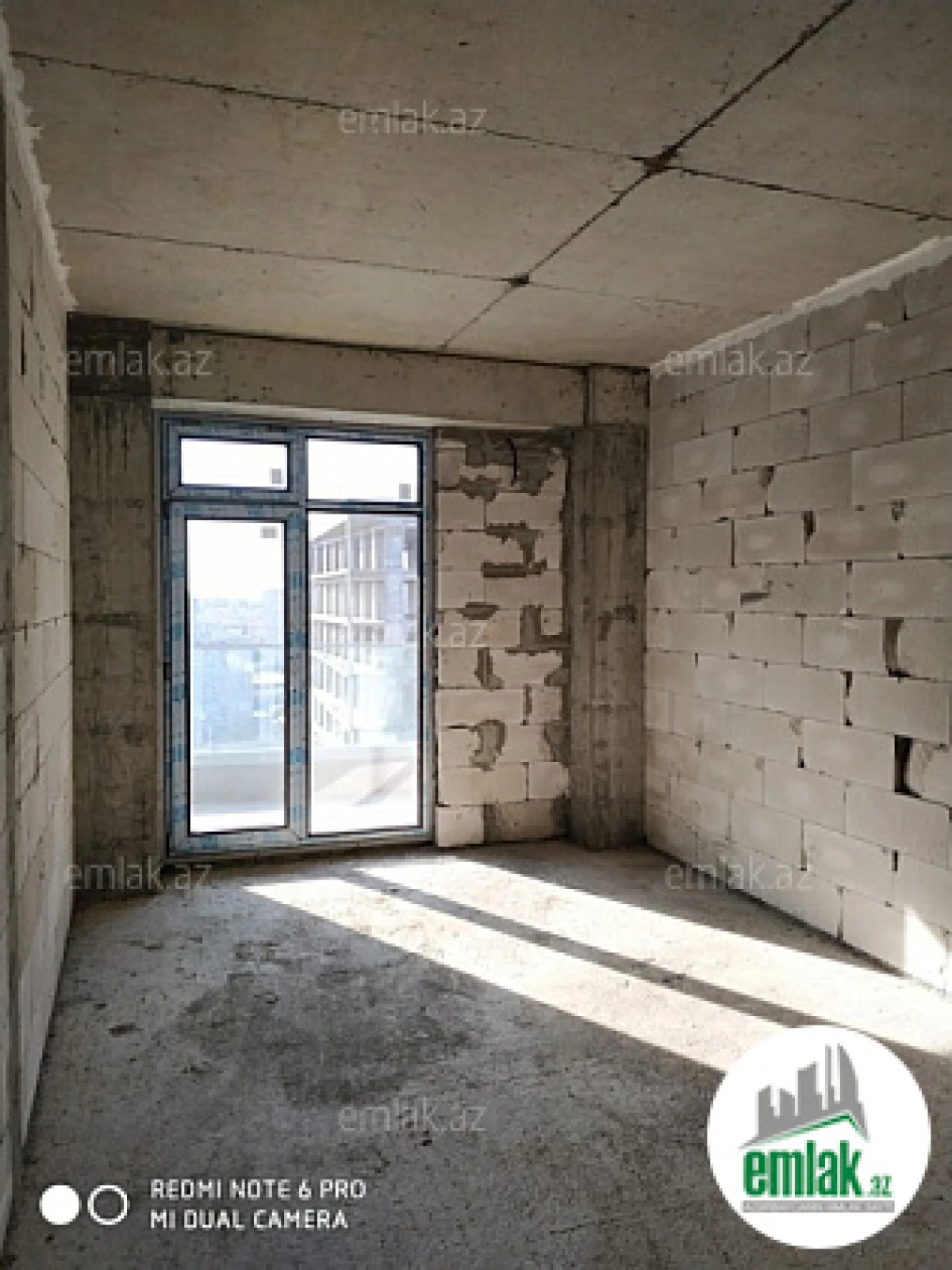 Satılır 4 otaqlı yeni tikili 220 m²