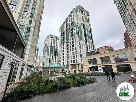 Satılır 4 otaqlı yeni tikili 220 m² — Bakı 4 otaq 220.00 m²