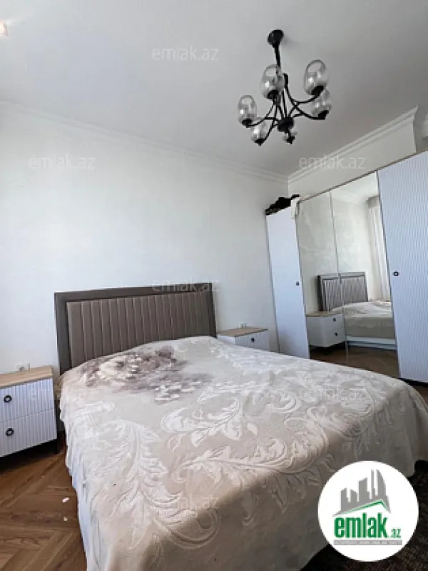 Satılır 3 otaqlı yeni tikili 77 m²