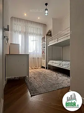 Satılır 3 otaqlı yeni tikili 77 m²