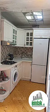 Satılır 2 otaqlı köhnə tikili 42 m²