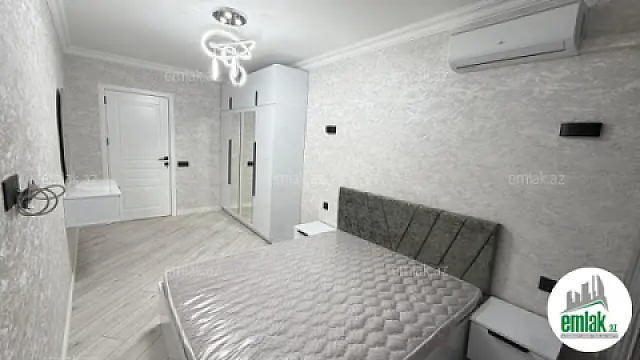 Satılır 3 otaqlı köhnə tikili 75 m²