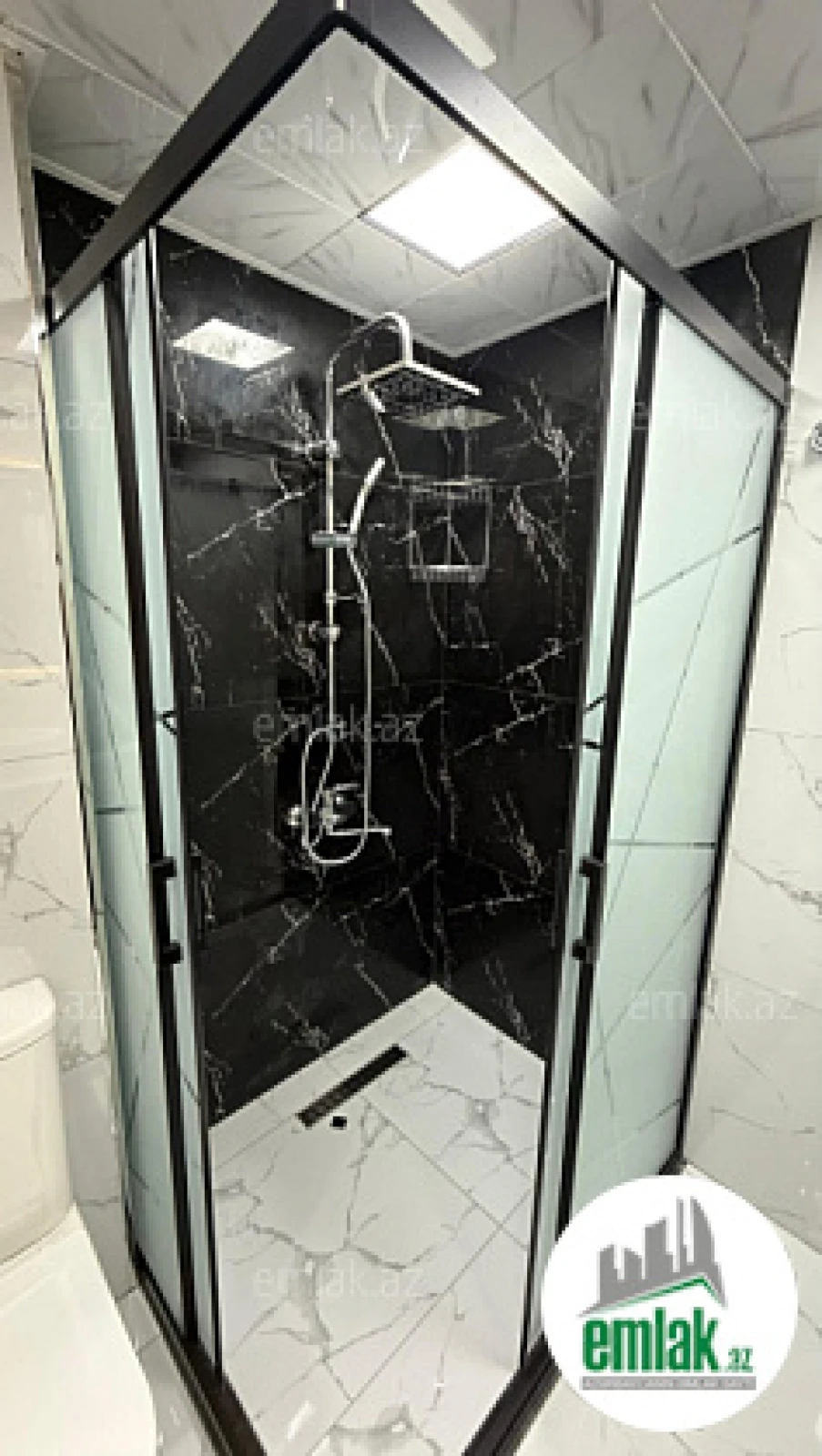 Satılır 3 otaqlı köhnə tikili 75 m²