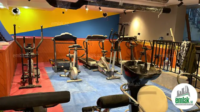 Satılır 3 otaqlı obyekt 260 m²