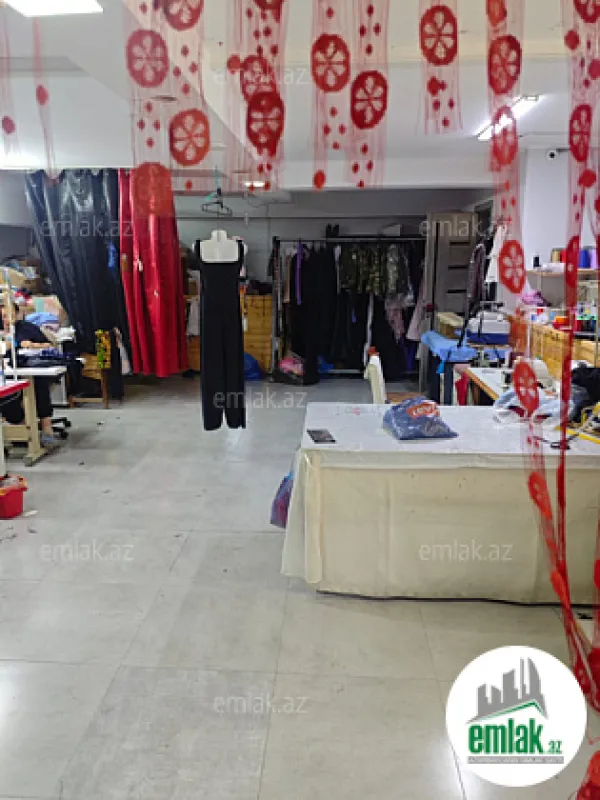 Satılır 3 otaqlı obyekt 260 m²