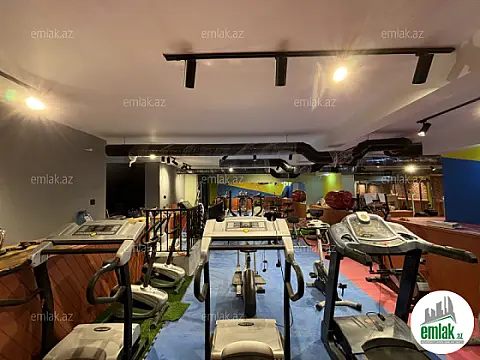 Satılır 3 otaqlı obyekt 260 m²