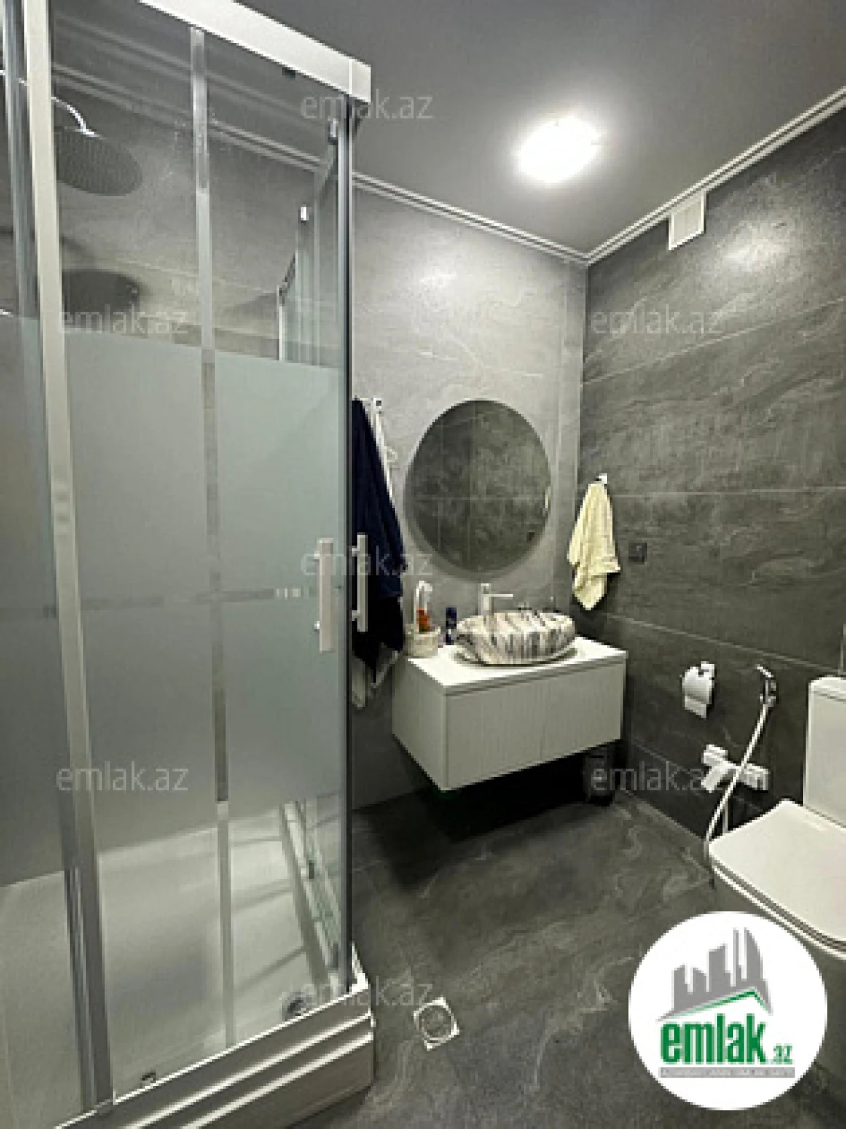 Satılır 3 otaqlı yeni tikili 159 m²