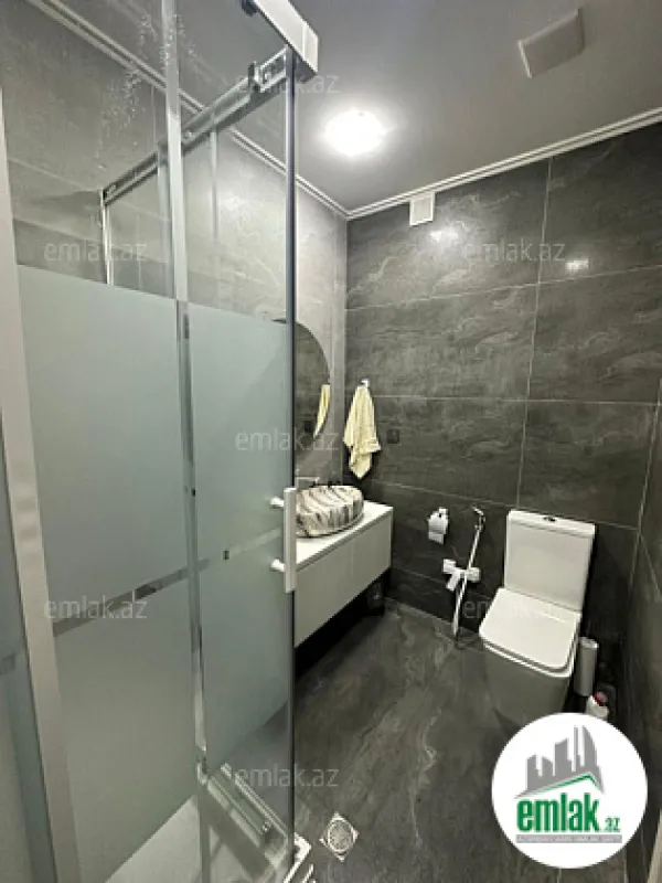 Satılır 3 otaqlı yeni tikili 159 m²