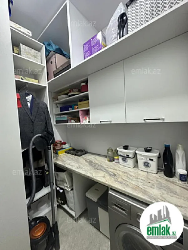 Satılır 3 otaqlı yeni tikili 159 m²