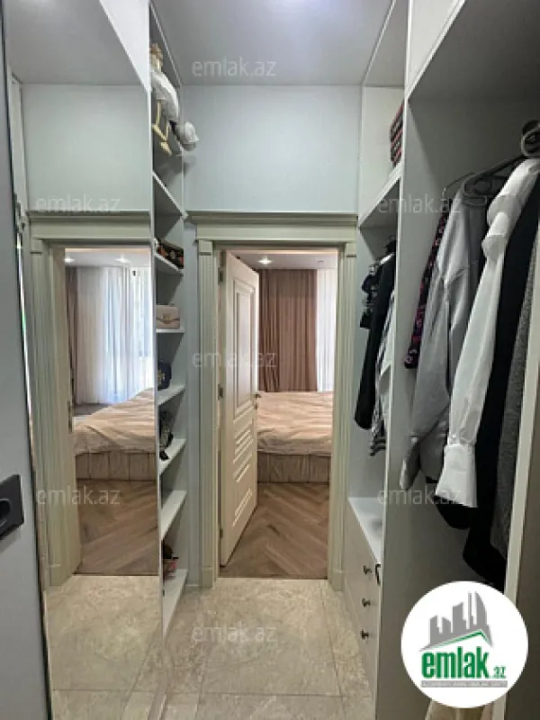 Satılır 3 otaqlı yeni tikili 159 m²