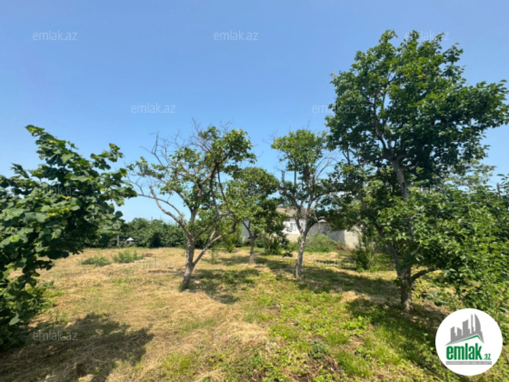 Satılır torpaq sahəsi 12 m²