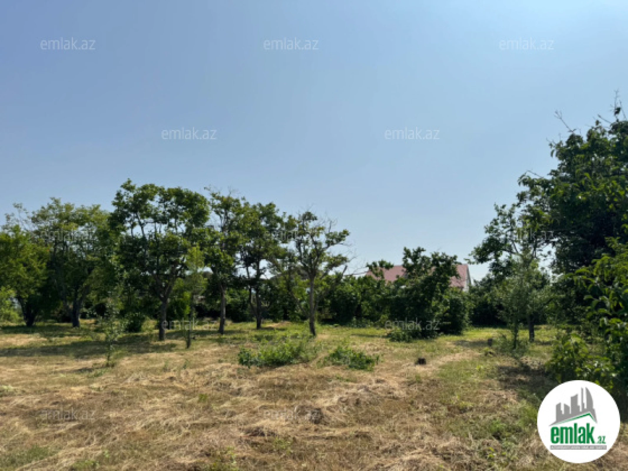 Satılır torpaq sahəsi 12 m²