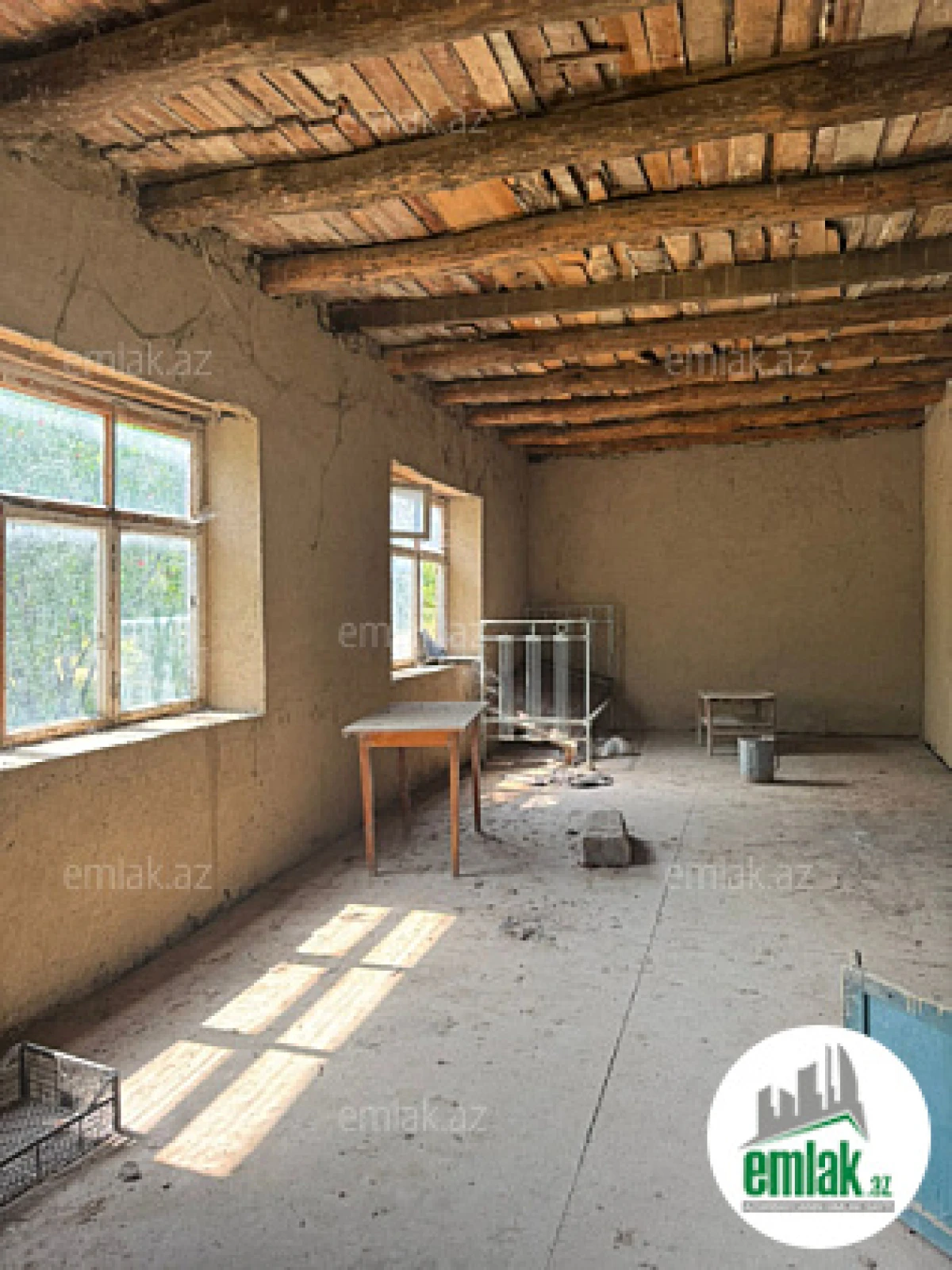 Satılır torpaq sahəsi 12 m²