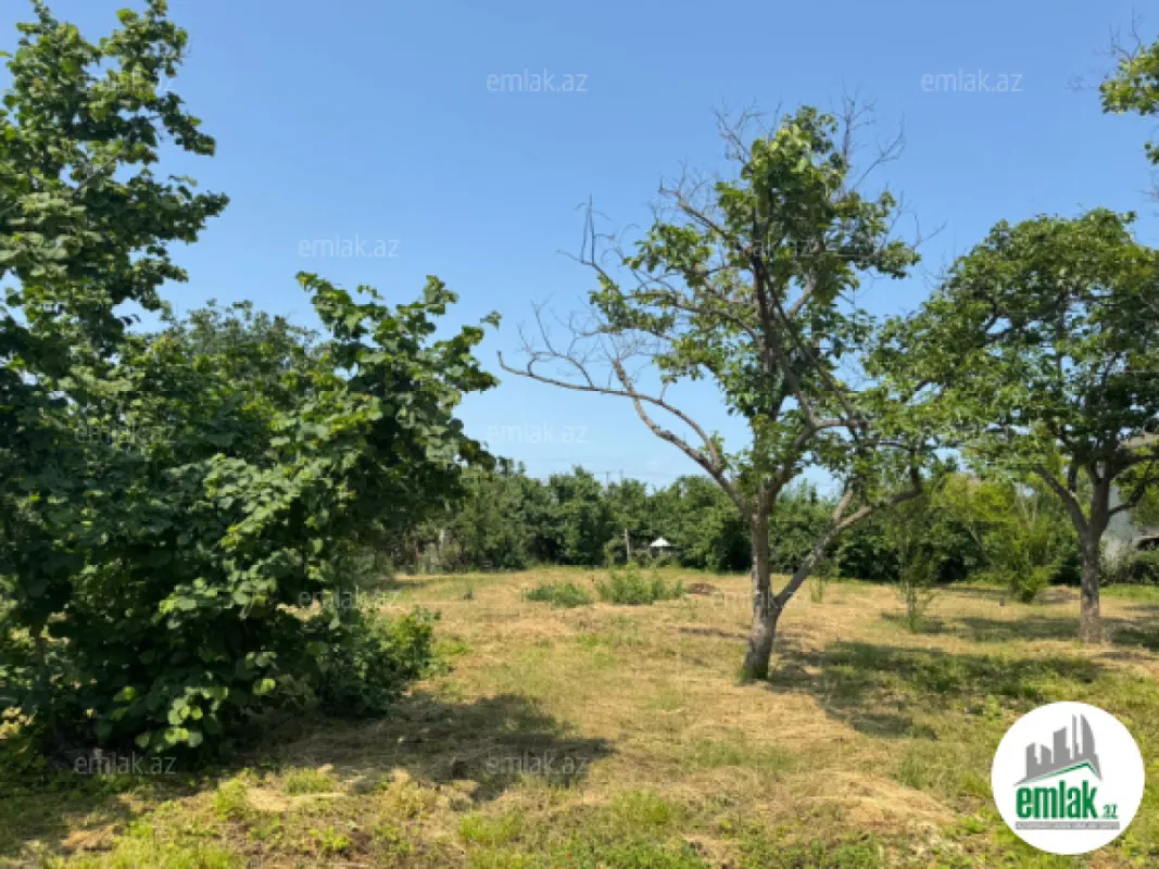 Satılır torpaq sahəsi 12 m²