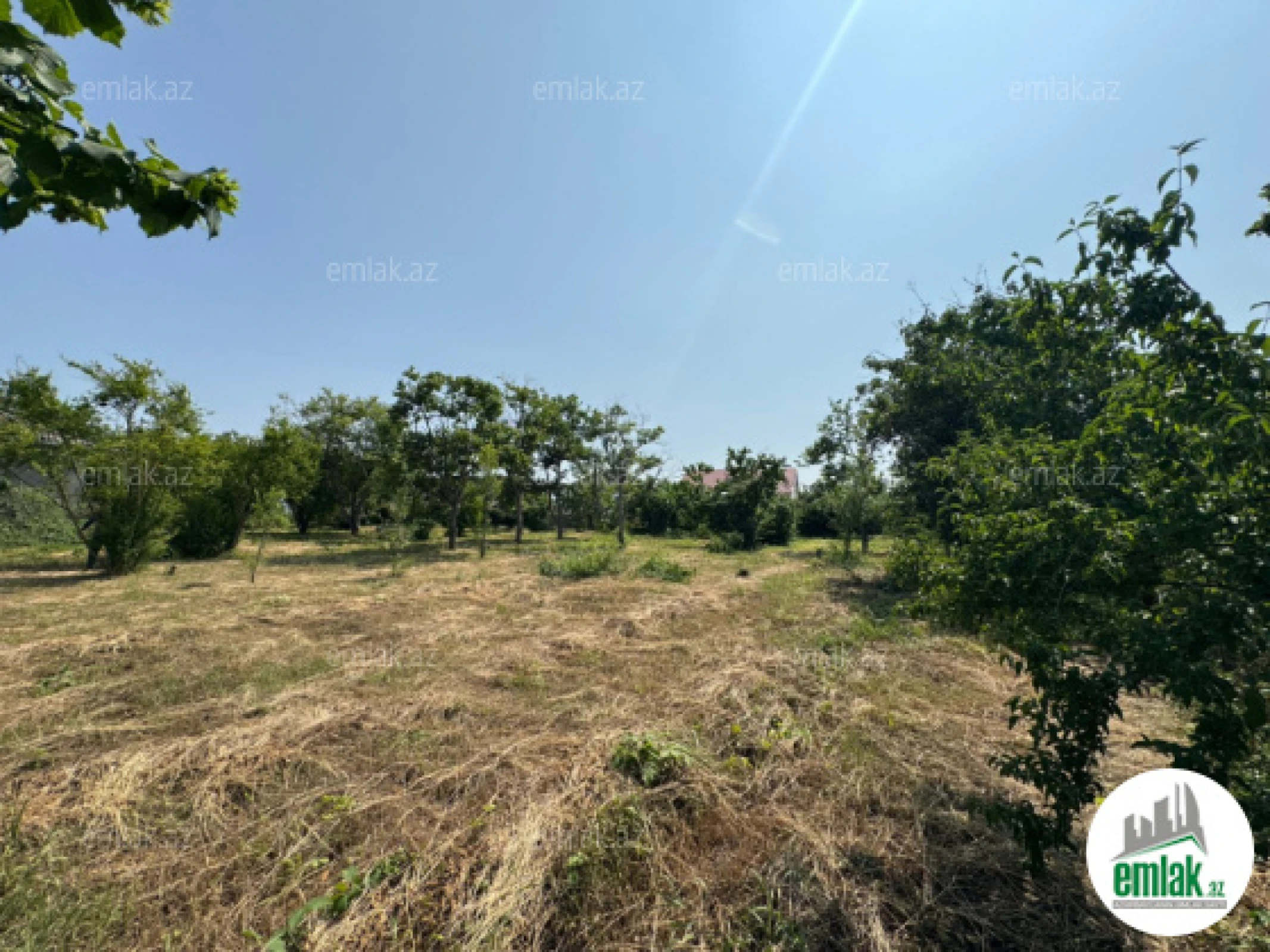 Satılır torpaq sahəsi 12 m²