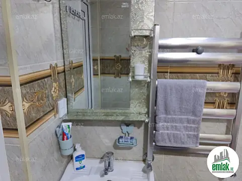 Satılır 2 otaqlı yeni tikili 55 m²