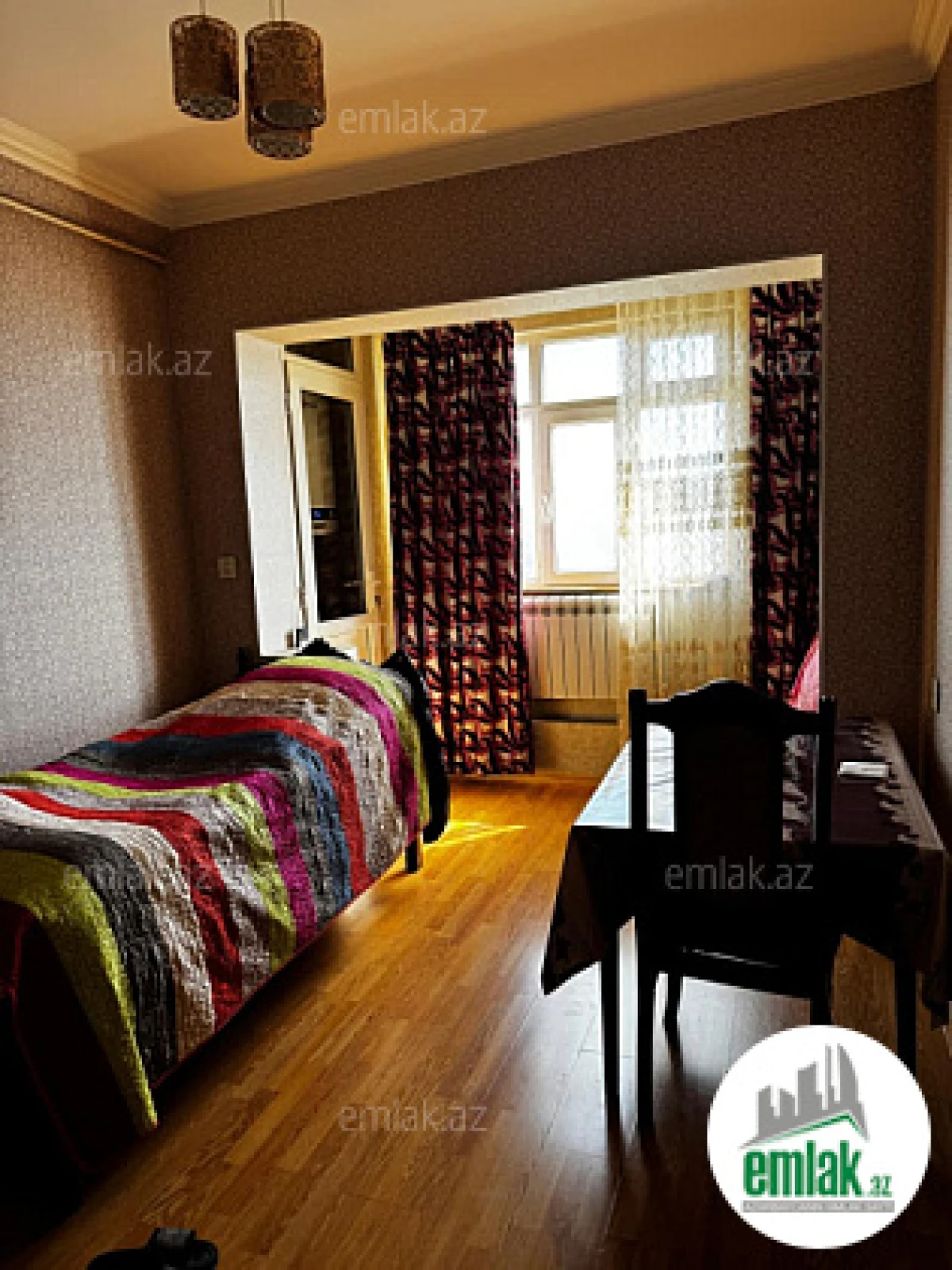 Satılır 3 otaqlı köhnə tikili 60 m²