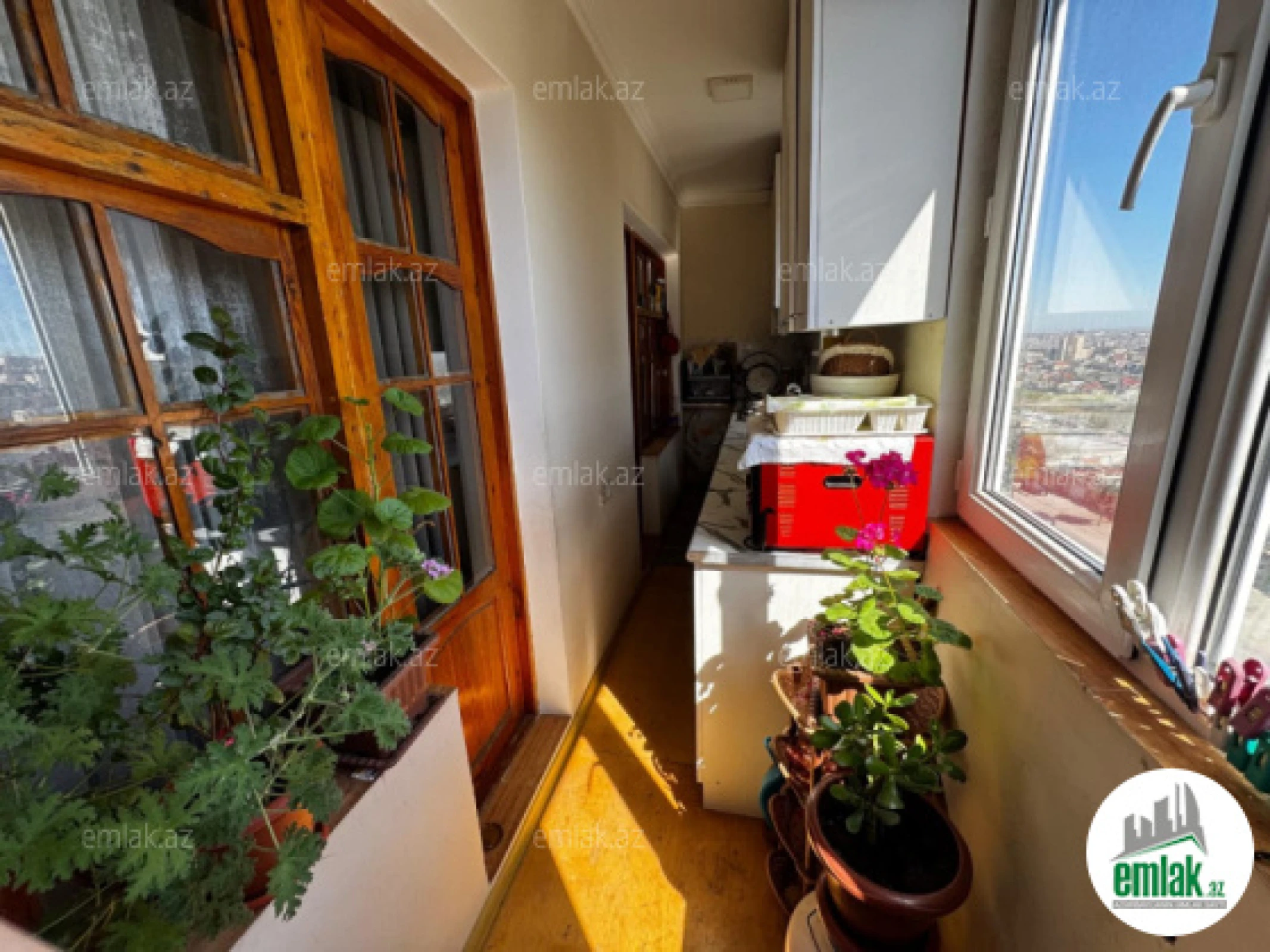 Satılır 3 otaqlı köhnə tikili 60 m²