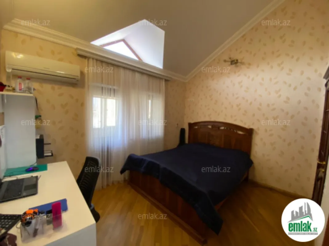 Satılır 4 otaqlı yeni tikili 220 m²