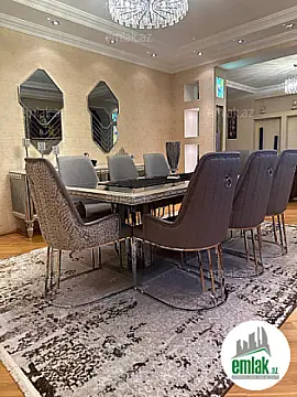Satılır 4 otaqlı yeni tikili 220 m²