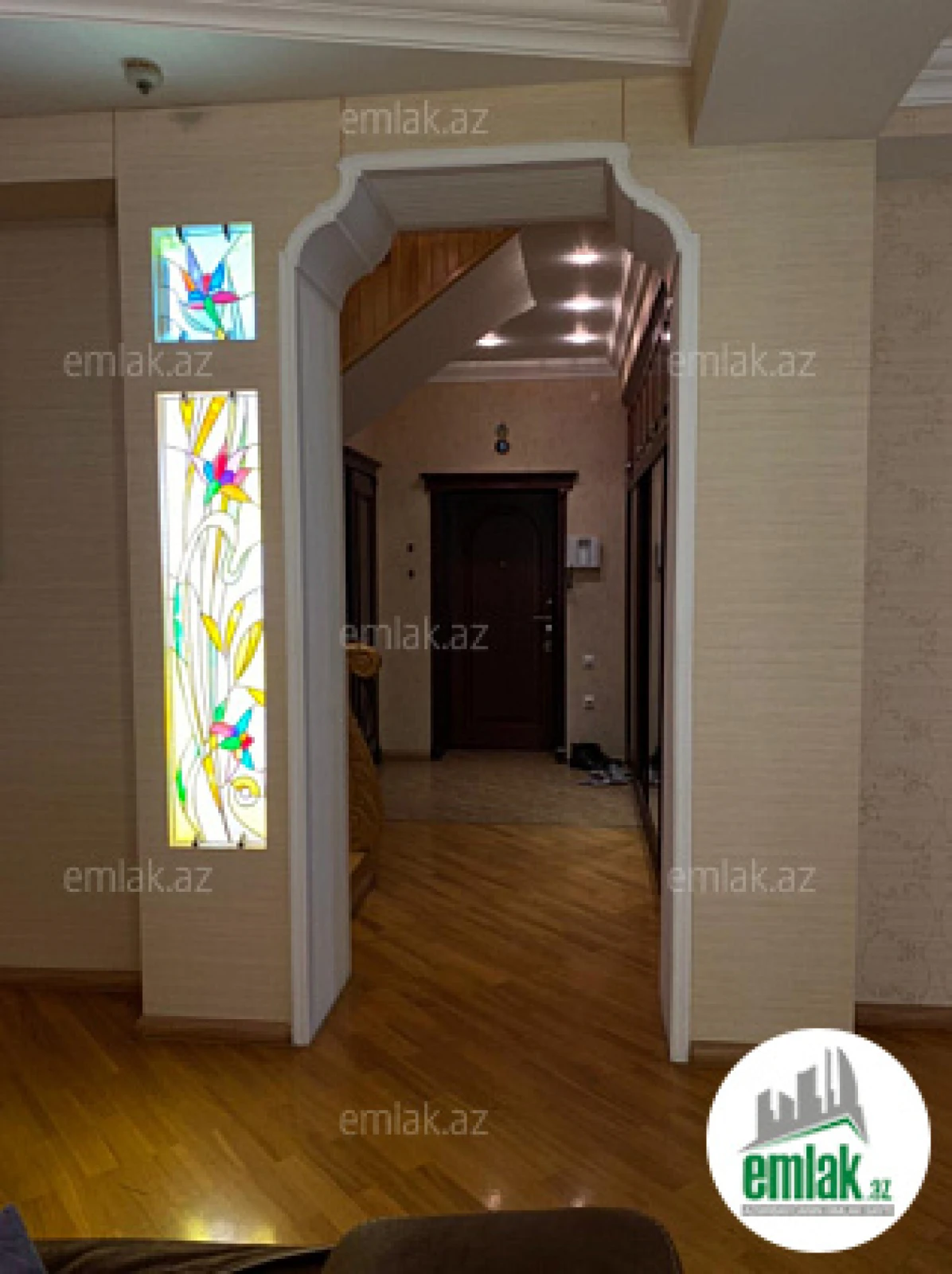 Satılır 4 otaqlı yeni tikili 220 m²