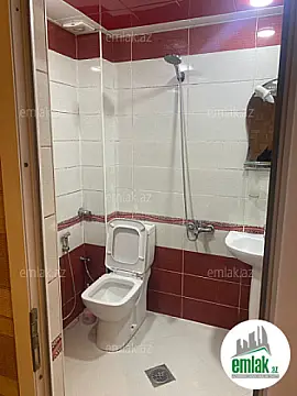Satılır 1 otaqlı köhnə tikili 45 m²