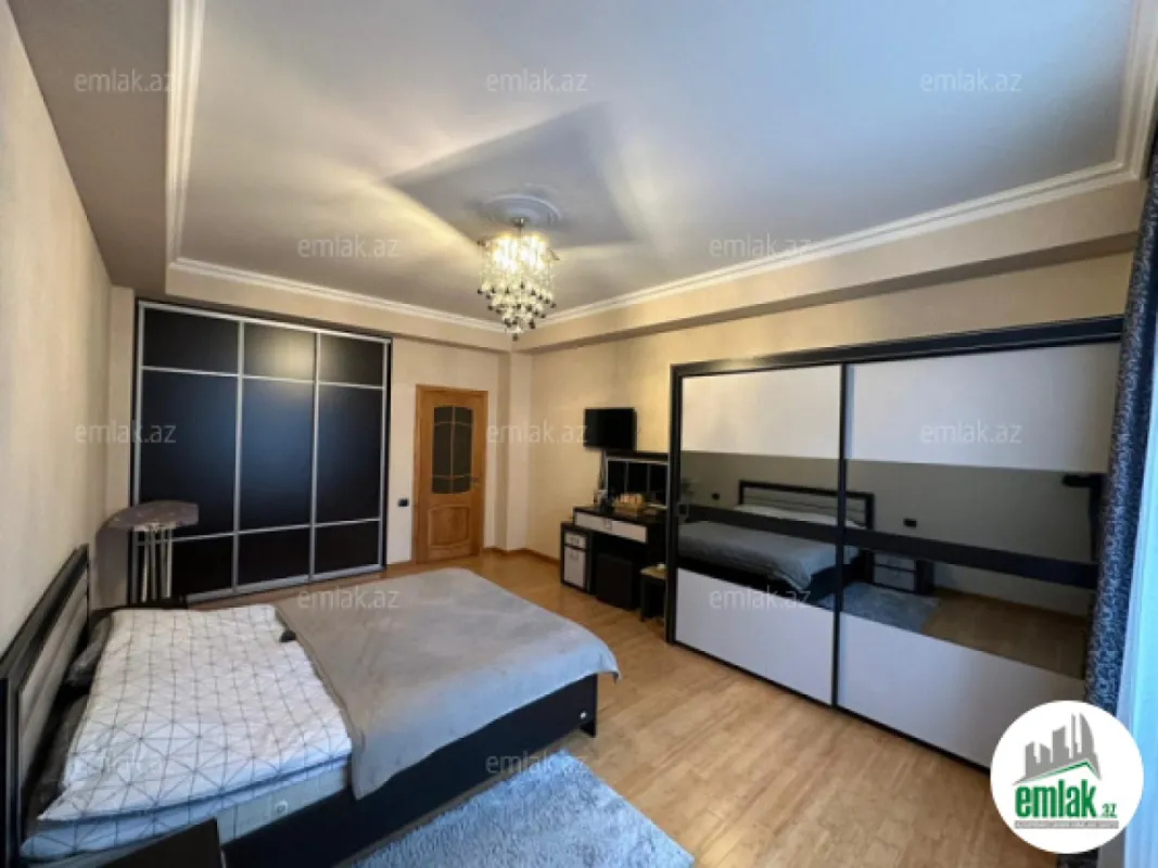 Satılır 4 otaqlı yeni tikili 140 m²
