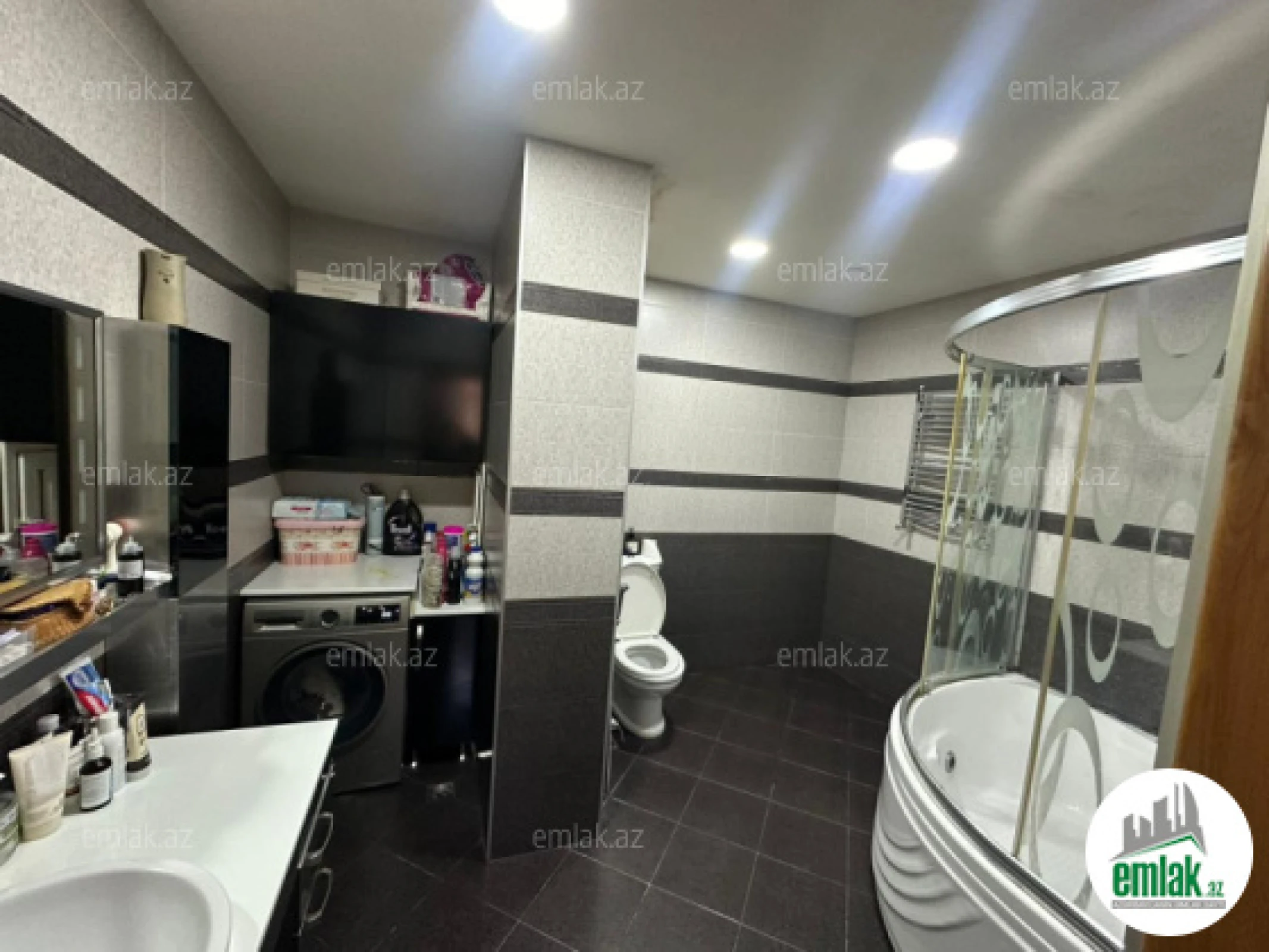 Satılır 4 otaqlı yeni tikili 140 m²